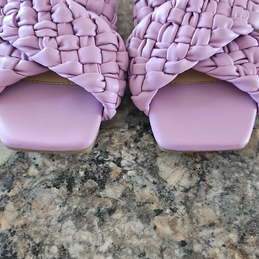 Size 8 Lily Morgan Elegant Lavender Women's Sandals - Picture 5 of 7